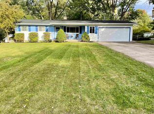 1462 Westerrace Dr, Flint, MI 48532