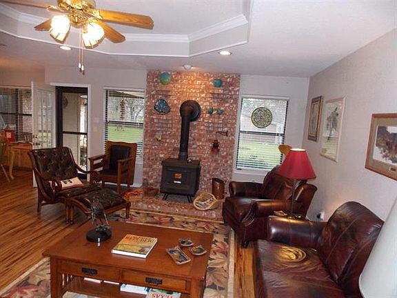 5th image of 1301 Spanish Moss Dr