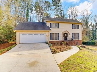5671 Shadow View Dr, Stone Mountain, GA 30087