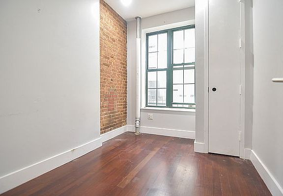2nd image of 534 W 159th St APT 4D