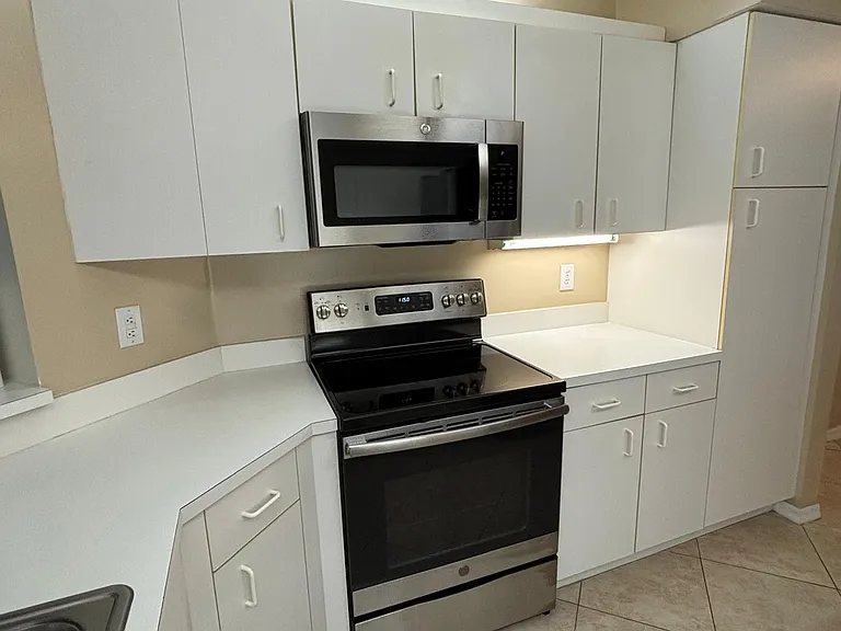 7866 Trent Dr — Photo 29
