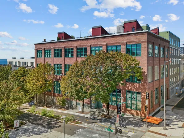 66 Bell St #4L, Seattle, WA 98121