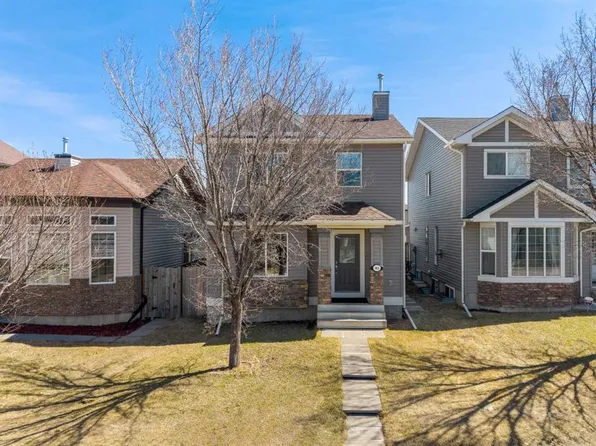 83 N Saddlebrook Gdns NE, Calgary, AB T3J 5M5