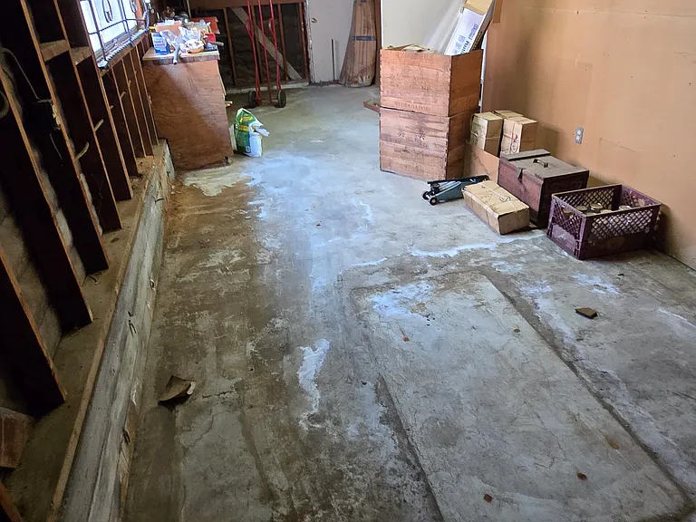 Bonus workshop/storage room at rear of garage.