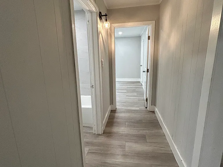 Belvedere Dr — Photo 15