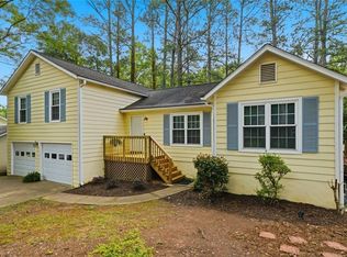 165 Tyson Cir, Roswell, GA 30076