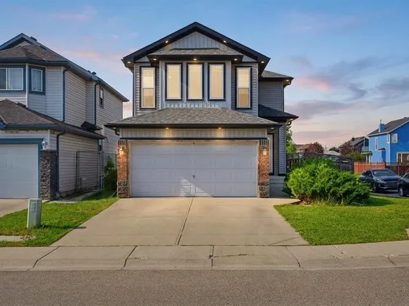 161 S Saddlemead Rd NE, Calgary, AB T3J 4J3
