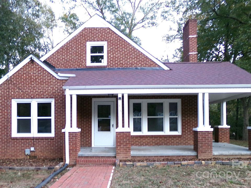 1st image of 1410 Long St #18-19