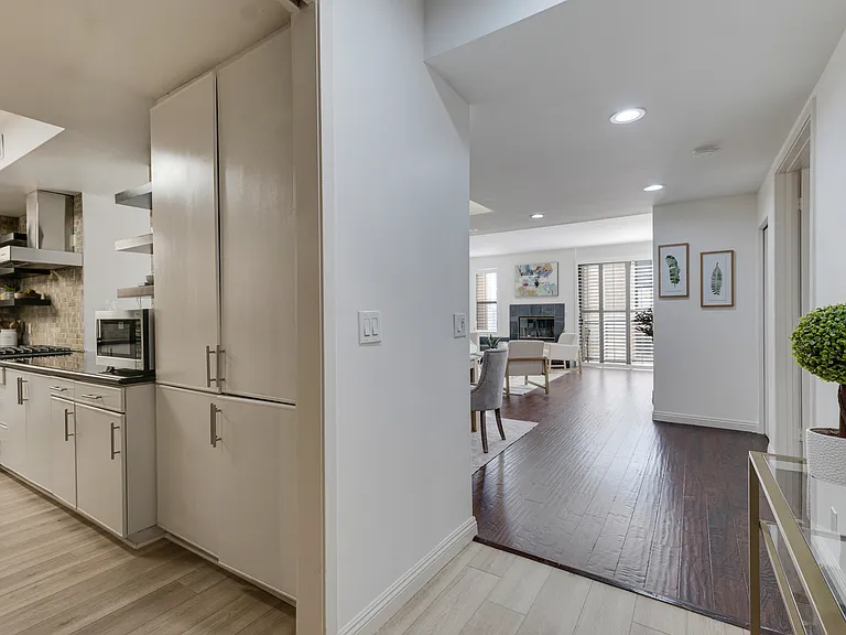 235 S Tower Dr #305 — Photo 9