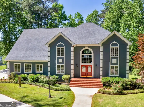 8679 Shoreline Dr, Jonesboro, GA 30236