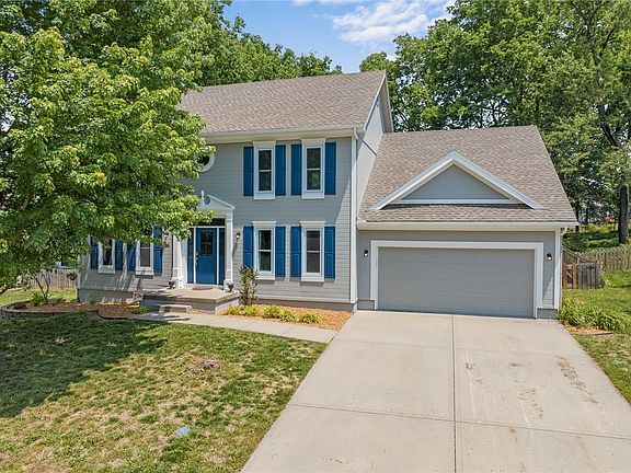 3rd image of 704 Claywoods Dr