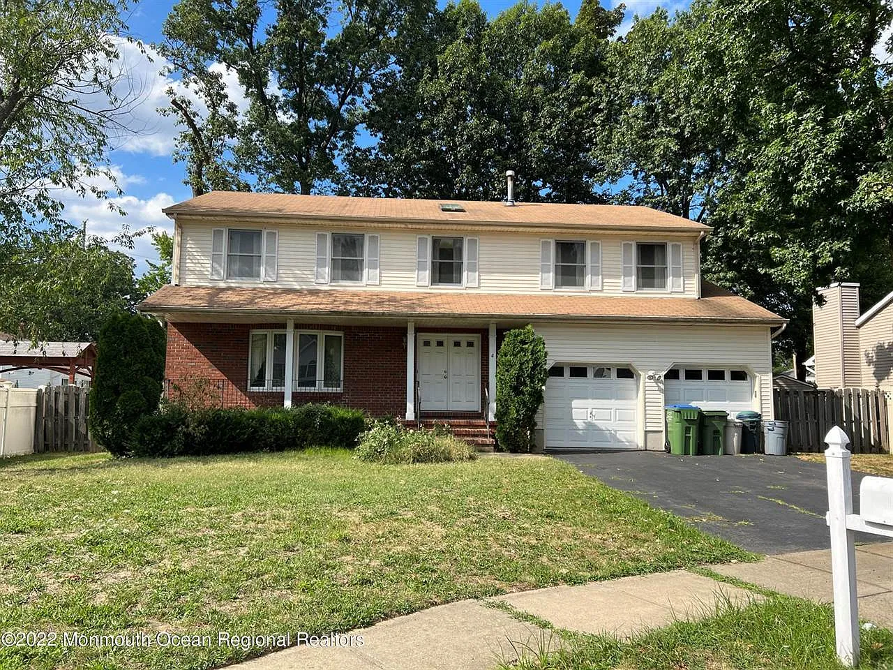 4 Rockoff Ct photo 1