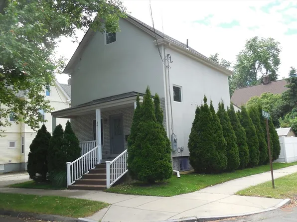 36 Kellogg St, Westfield, MA 01085