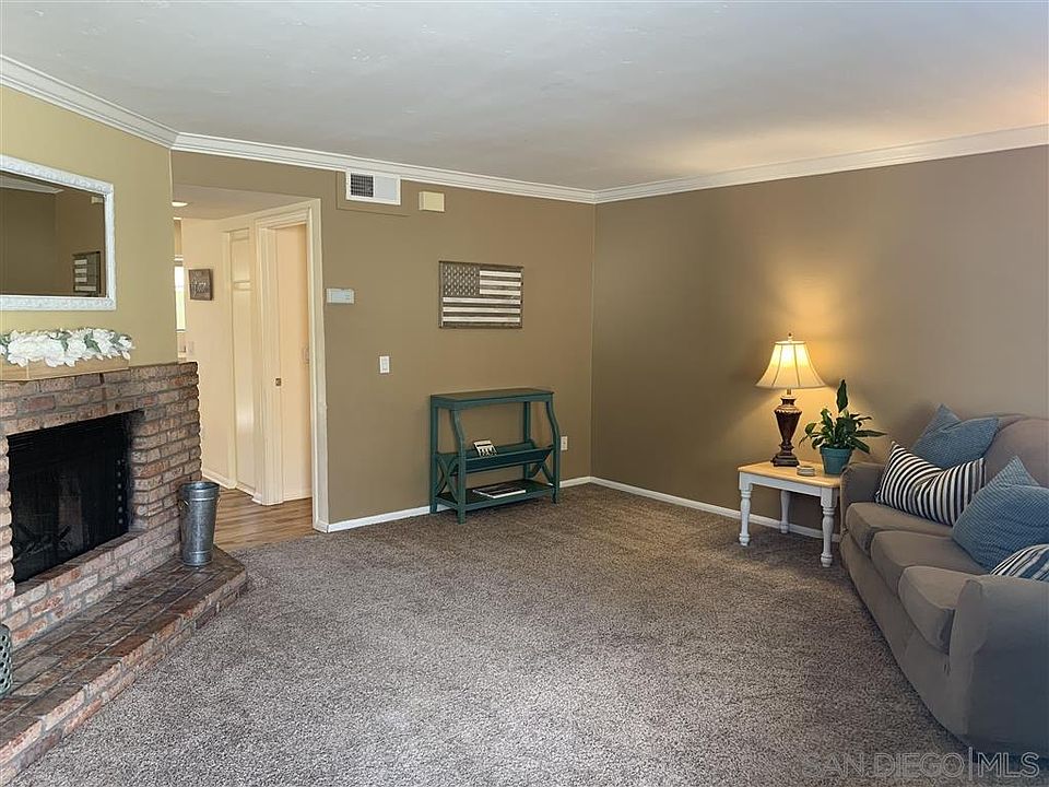 2nd image of 2642 Alpine Blvd Unit B