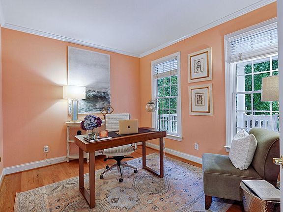 3rd image of 409 Crossway Ln