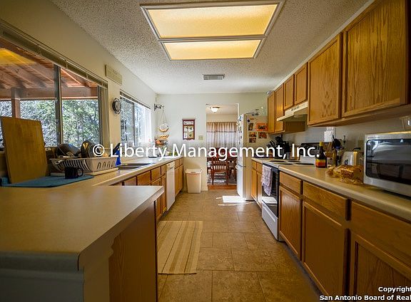 5th image of 9923 Stonefield Pl