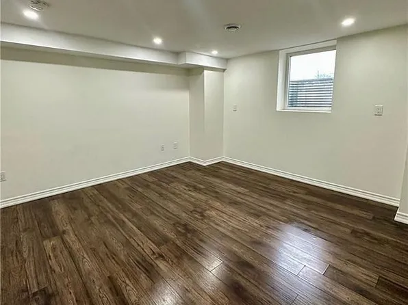 18 Philmori Blvd #Basement, Pelham, ON L0S 1E5