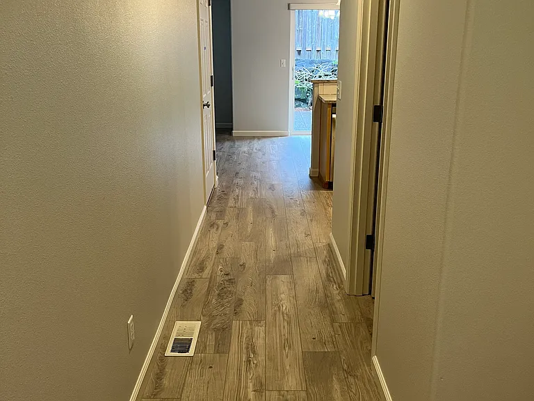 16605 NW Oak Crk #1 — Photo 26