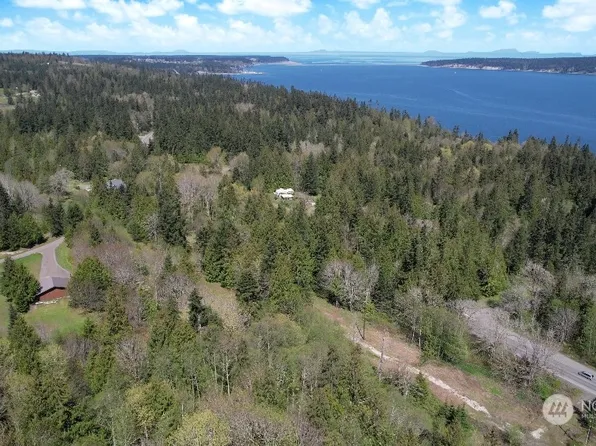 423 Weston Parkway, Sequim, WA 98382