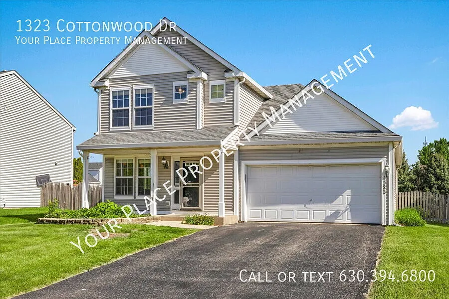 Building Photo - 1323 Cottonwood Dr