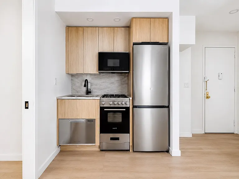 280 Mulberry St #5C — Photo 7