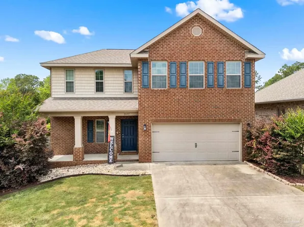 2437 Redford Dr, Cantonment, FL 32533