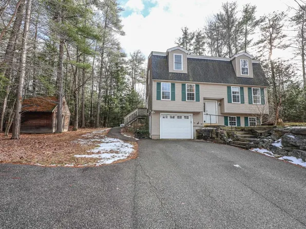 1 Bayou Drive, Raymond, NH 03077