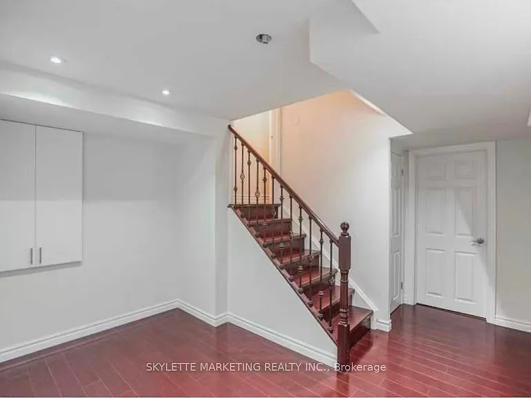 100 Emery Hill Blvd — Photo 16