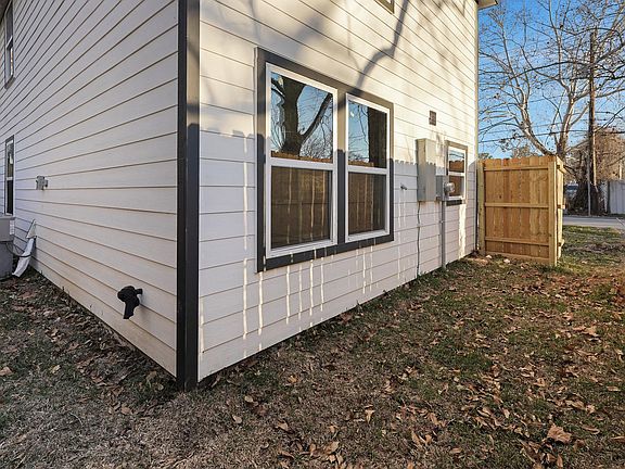 4th image of 1894 Dolly Wright St #A