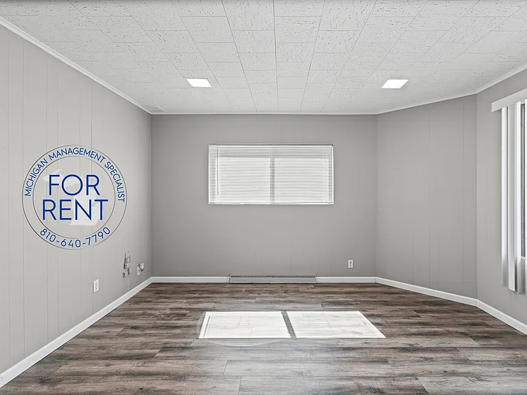 310 E Court St #1 — Photo 13