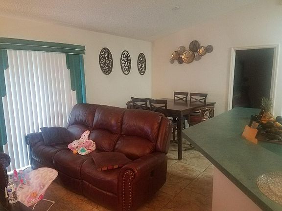 Living room / Dinning room 