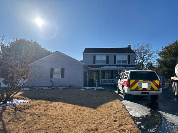 33 N Grove St, Berlin, NJ 08009