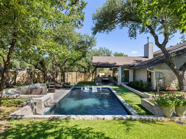 1500 Surrey Hill Dr, Austin, TX 78746