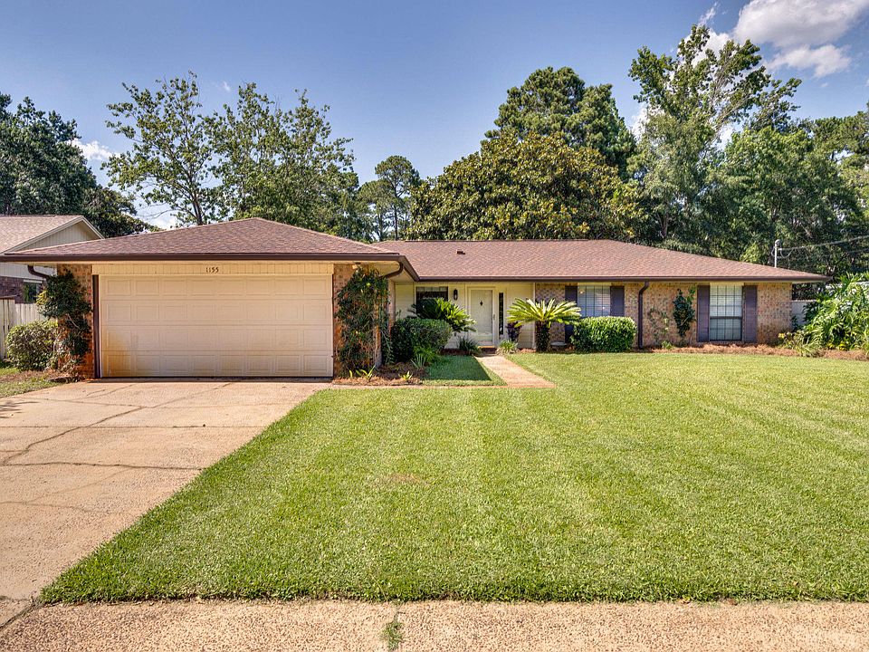 1st image of 1155 Pin Oak Cir