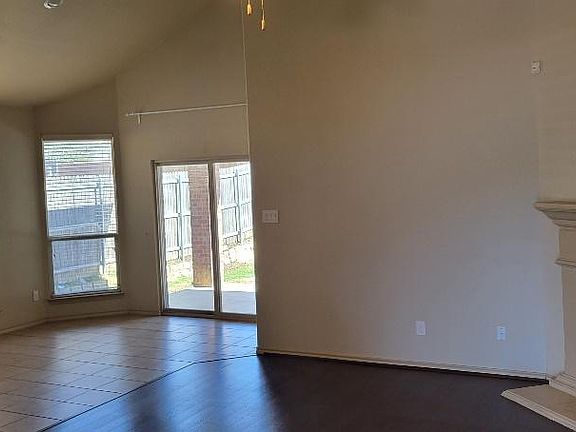 3rd image of 10208 Wildfowl Dr