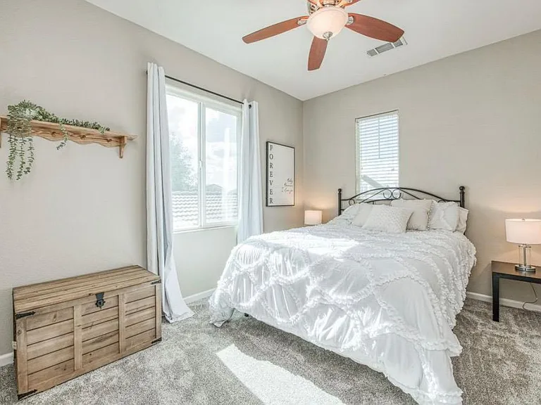 3816 N Carriage Ave — Photo 12