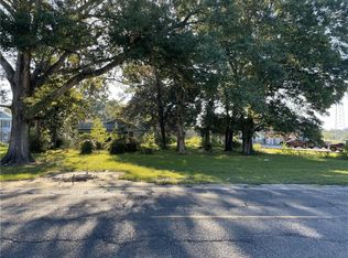605 Tate Cove Rd, Ville Platte, LA 70586