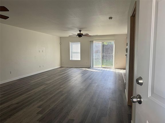 2nd image of 17805 Silver Creek Avenue E
