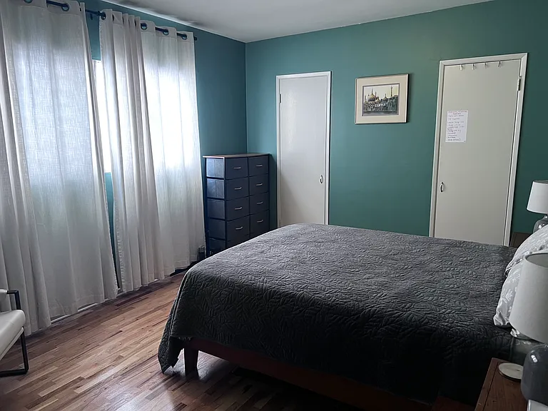 1317 Euclid St — Photo 5