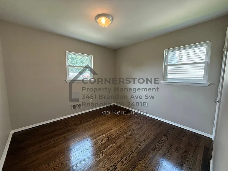4321 Camille Ave NW — Photo 8