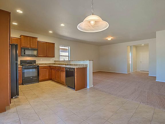 2nd image of 10001 Sacate Blanco Ave SW