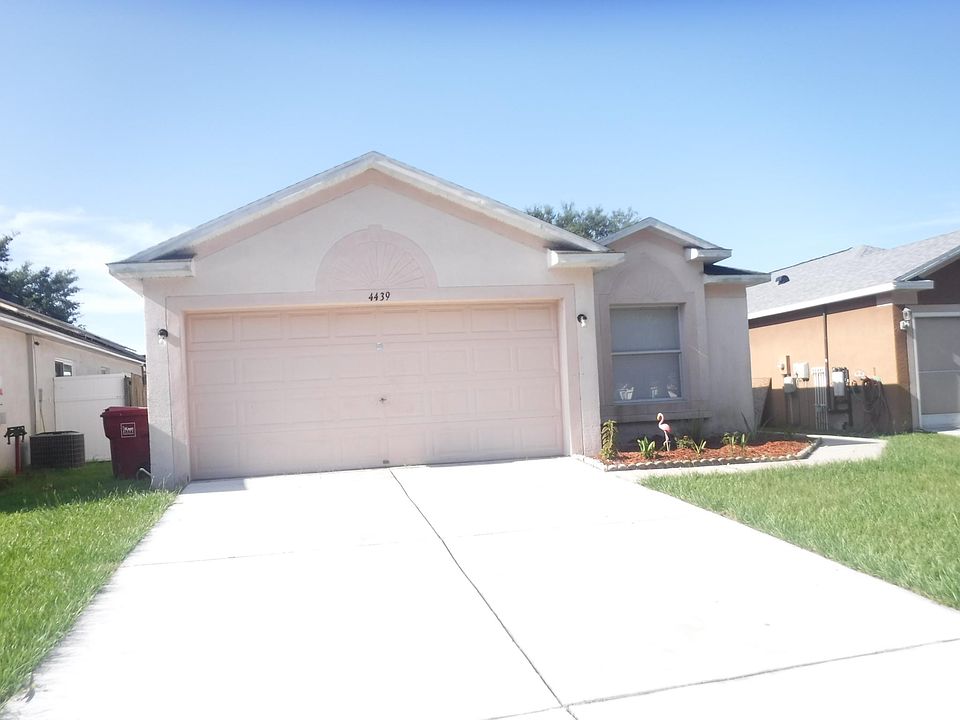 1st image of 4439 Country Hills Blvd