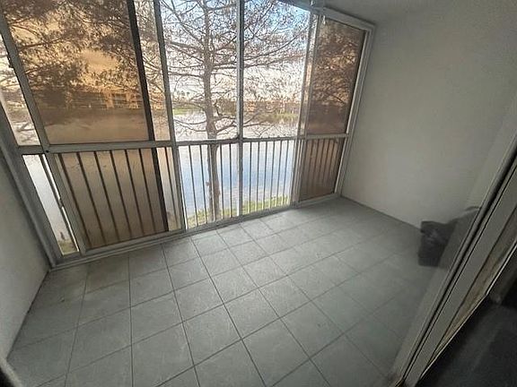 3rd image of 7418 N Devon Drive #202