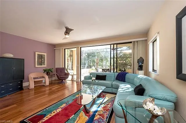 New wood floors & immaculate.