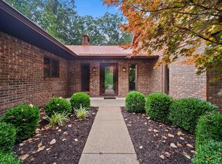 2208 Forest Glade, Fort Wayne, IN 46845