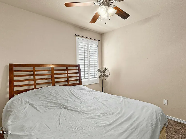 3909 Desert Dunes Dr — Photo 37