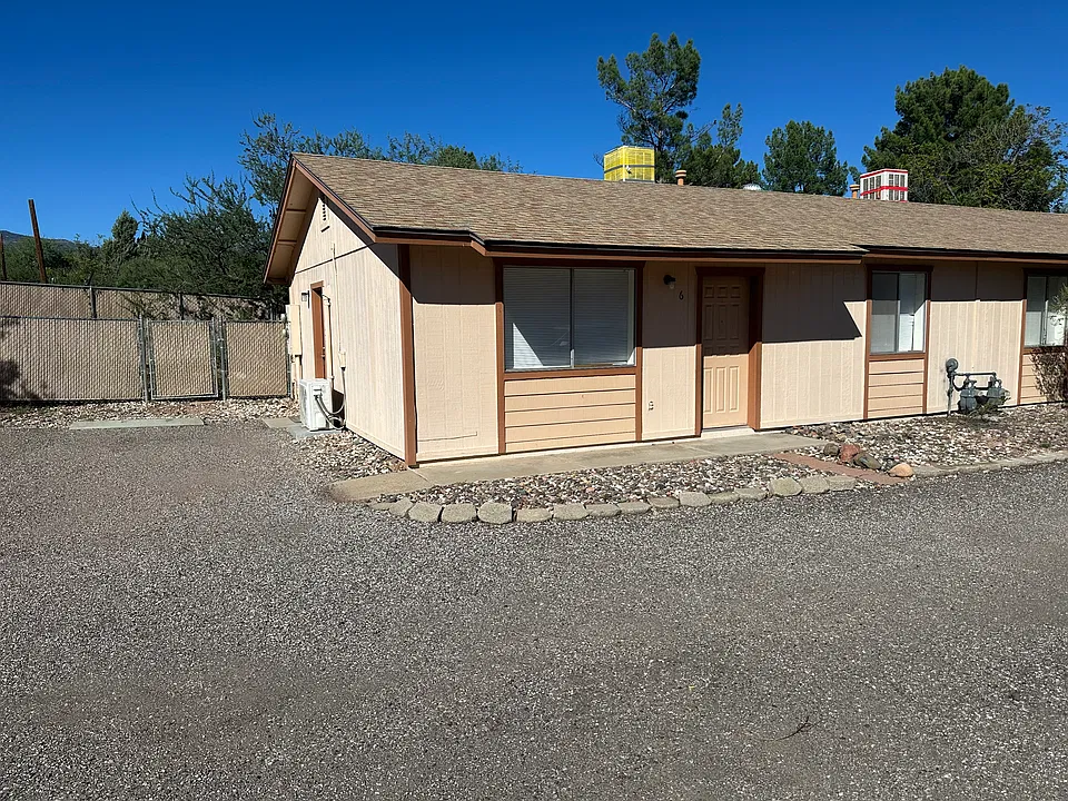 1641 E Aspen St #6
