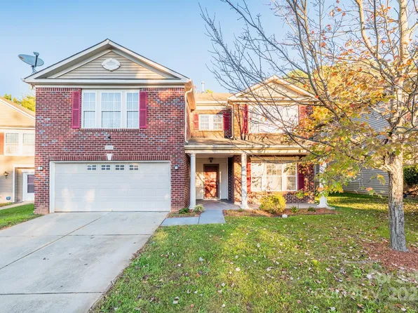 2318 Sweet Flag Ct, Charlotte, NC 28262