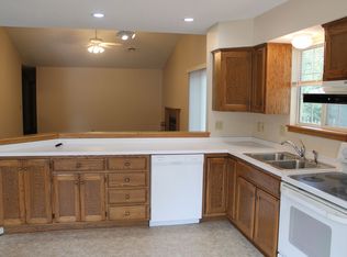 2624 Georgetown Pl, Manhattan, KS 66502