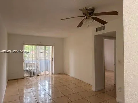 2400 NW 22nd Ct #3 — Photo 2